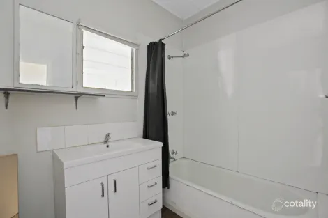 Property photo of 5 Drouin Road Longwarry VIC 3816