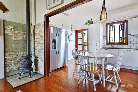 Property photo of 4 Rex Street Eastern Heights QLD 4305