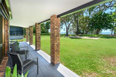 4 Wootaroo Esp, St Helens Beach, QLD 4798
