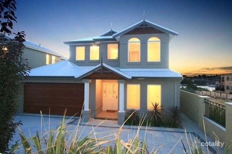 2/63 Preston Point Rd, East Fremantle, WA 6158