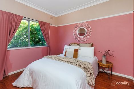 Property photo of 39 Grove Street Kooringal NSW 2650