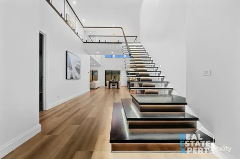 Property photo of 13 Drummond Drive Berwick VIC 3806