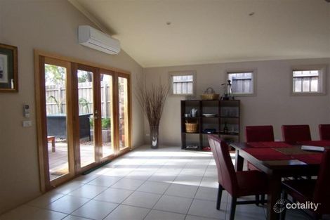 Property photo of 25 Button Street Strathdale VIC 3550