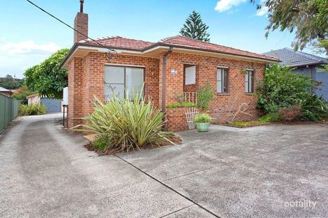 Property photo of 194 Northcliffe Drive Warrawong NSW 2502