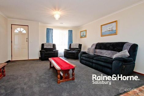 Property photo of 17 Grant Avenue Salisbury Downs SA 5108