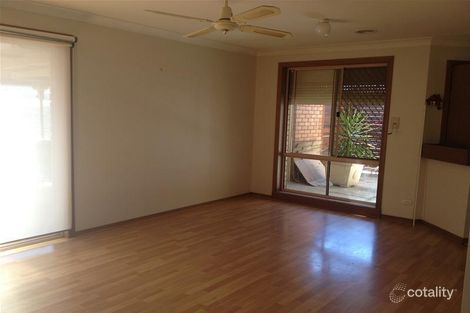 Property photo of 11 Sundew Close Hillside VIC 3037