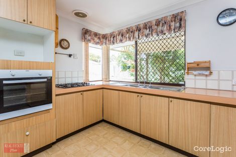 Property photo of 7 Domain Court Greenmount WA 6056