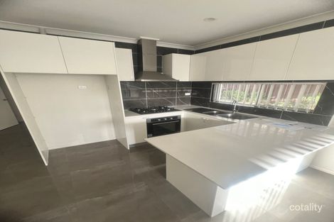 Property photo of 3 Karri Place Bradbury NSW 2560