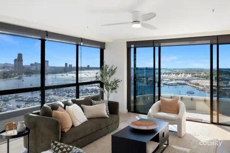 Property photo of 30/14 Macarthur Parade Main Beach QLD 4217