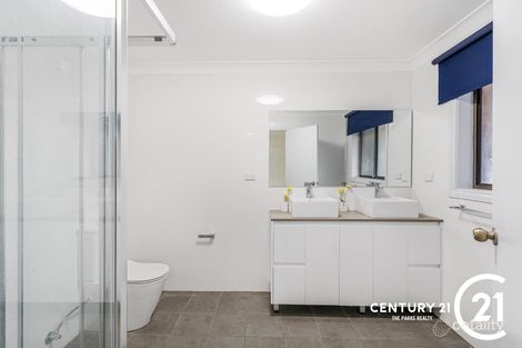 Property photo of 71 Castlereagh Street Bossley Park NSW 2176