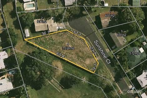 4 Sunshine Ct, Maroochydore, QLD 4558