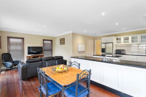 Property photo of 6 Laurie Street Newport VIC 3015