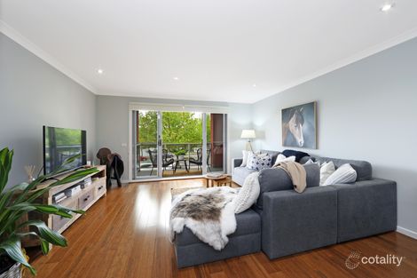 Property photo of 69 Lakeside Boulevard Pakenham VIC 3810