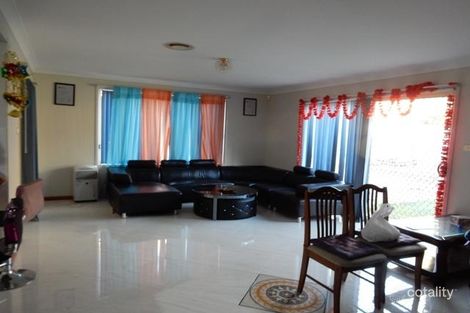 Property photo of 7 Pelorus Avenue Voyager Point NSW 2172