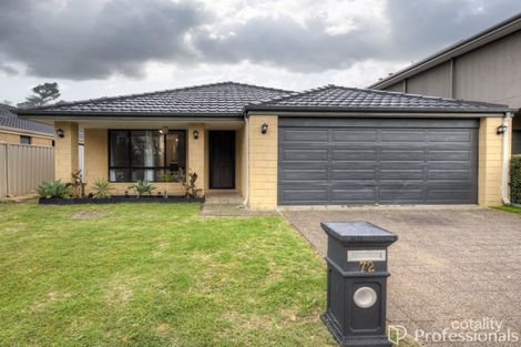 72 Kalari Dr, Wattle Grove, WA 6107
