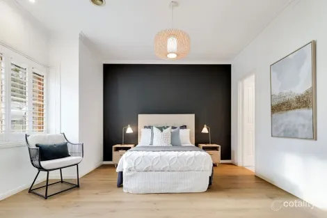 Property photo of 16 Grantham Crescent Berwick VIC 3806