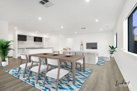 17 Bracegirdle Dr, Mickleham, VIC 3064