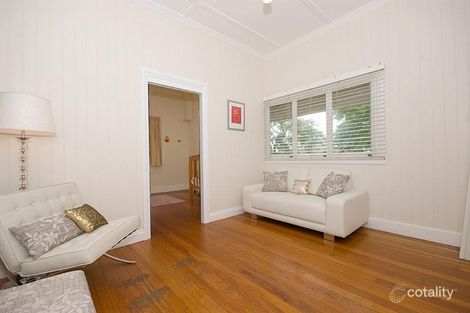 Property photo of 32 Douglas Street Yeronga QLD 4104
