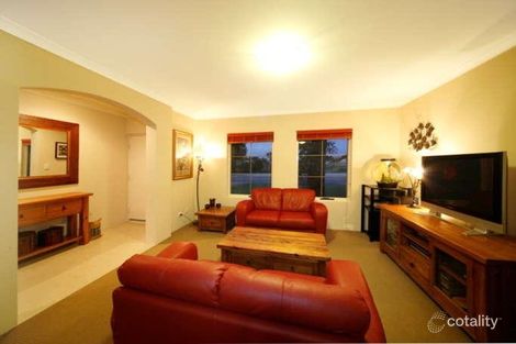 Property photo of 19 Scarpview Place East Cannington WA 6107