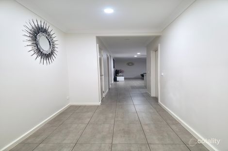 Property photo of 10 Erne Mews Weir Views VIC 3338