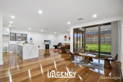 Property photo of 44 Ripplebrook Boulevard Narre Warren North VIC 3804