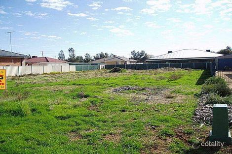 Property photo of 4 McMillan Place Forbes NSW 2871