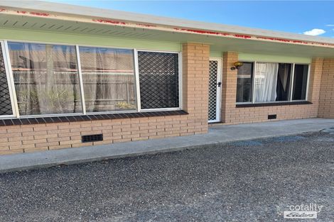 2/172 Cypress St, Urangan, QLD 4655