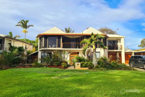 Property photo of 27 The Boulevarde Bongaree QLD 4507