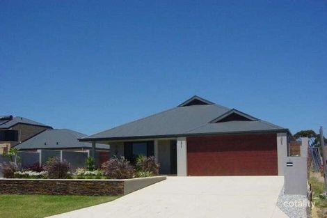 3 Crowsnest Tce, Wannanup, WA 6210