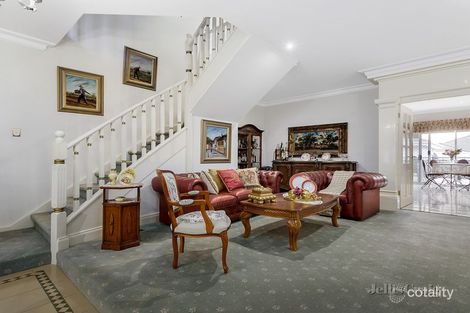Property photo of 12 Taparoo Road Templestowe VIC 3106