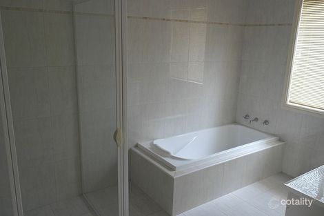Property photo of 112 Clifton Boulevard Griffith NSW 2680