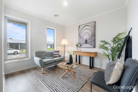 Property photo of 14 Grainger Parade Lucas VIC 3350