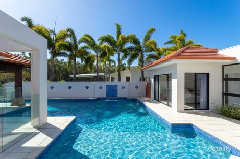 Property photo of 11 Silky Oak Place Pelican Waters QLD 4551