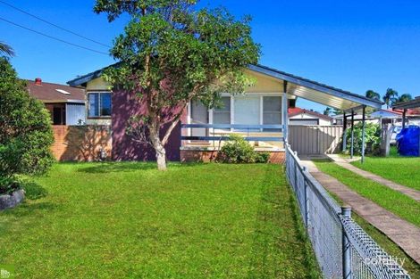 33 Eleebana Cres, Koonawarra, NSW 2530