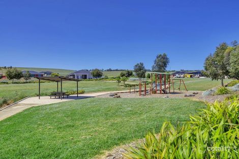15 Highview Dr, Hillbank, SA 5112