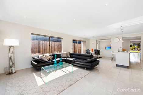 Property photo of 77 The Esplanade Taylors Hill VIC 3037