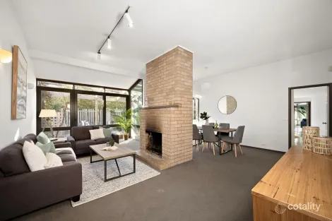 Property photo of 20 Pasmore Close Kaleen ACT 2617