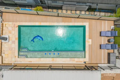 Property photo of 8 Bradstone Road Carrara QLD 4211