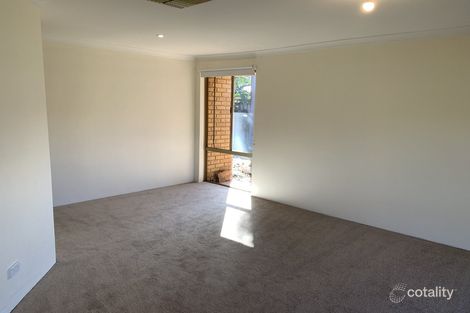 Property photo of 16 Robertson Road Kardinya WA 6163