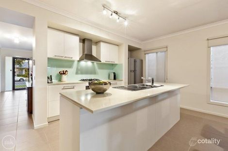 Property photo of 52 Resort Boulevard Doreen VIC 3754