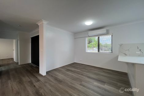 Property photo of 1/5 The Crescent Penrith NSW 2750