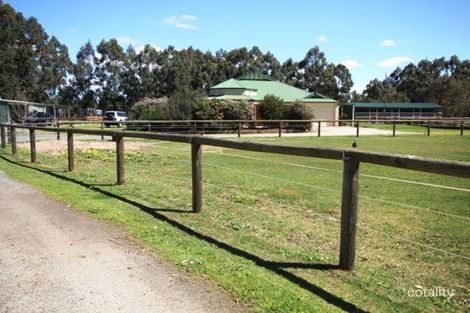 22 Lorenz Way, Oakford, WA 6121