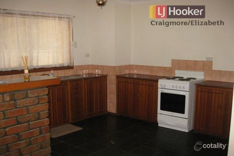 Property photo of 43 Otama Court Craigmore SA 5114