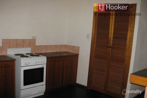 Property photo of 43 Otama Court Craigmore SA 5114
