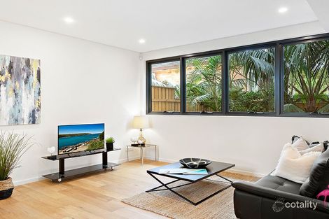 Property photo of 2/8 North West Arm Road Gymea NSW 2227