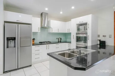 Property photo of 4 Lisa Close Mooroobool QLD 4870