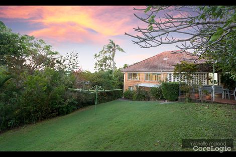 Property photo of 106 Taringa Parade Indooroopilly QLD 4068