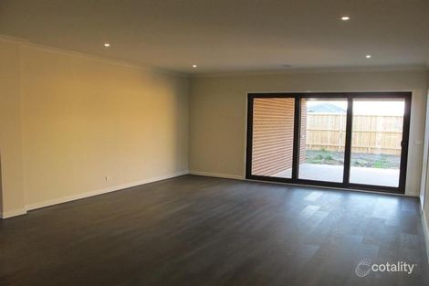 Property photo of 324 Attunga Grove Werribee VIC 3030