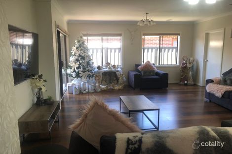 Property photo of 68 Biltmore Crescent Roxburgh Park VIC 3064