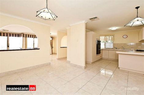 1/166 Melville Pde, Como, WA 6152